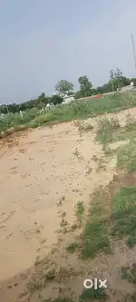 Ye rate 100 yard ke h टोटल प्लॉट 200 गज का है