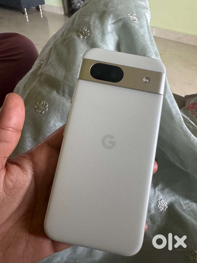 New Google pixel 8a