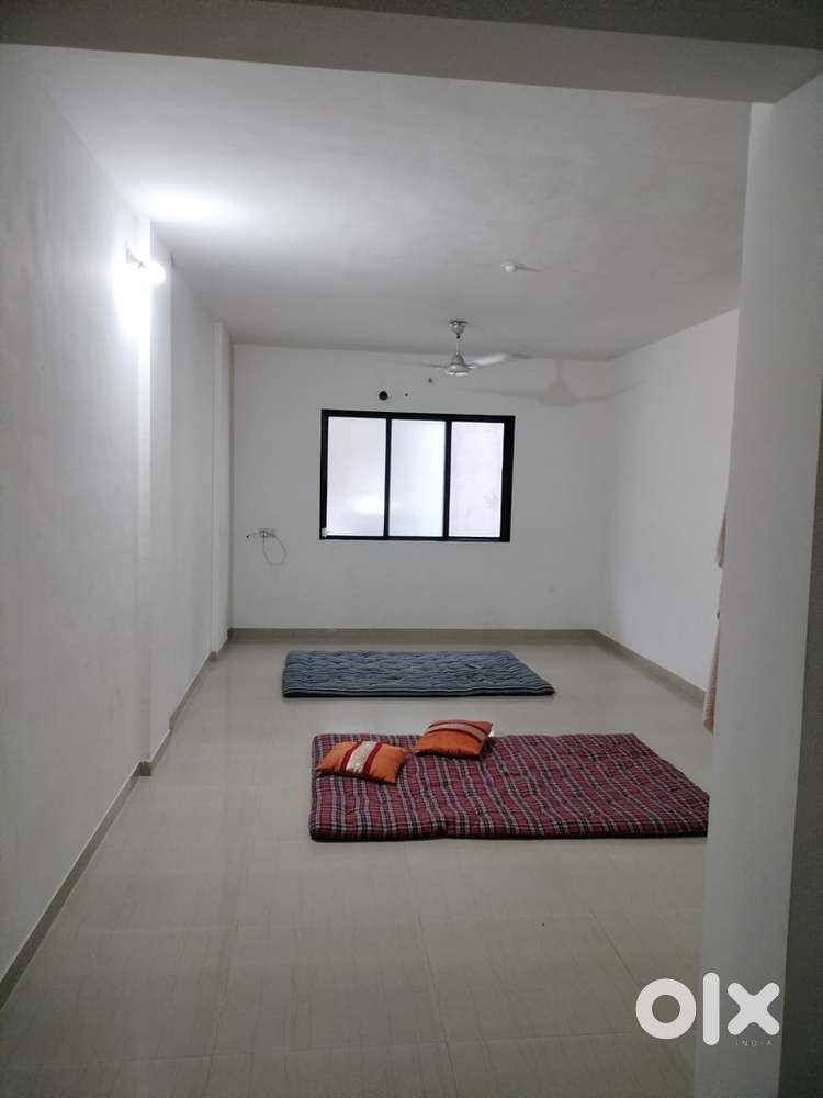 3Bhk flat for sale in vapi gidc area 1600sqft