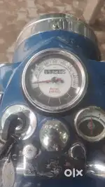 Royal Enfield Bullet 350 (2015)- Excellent condition