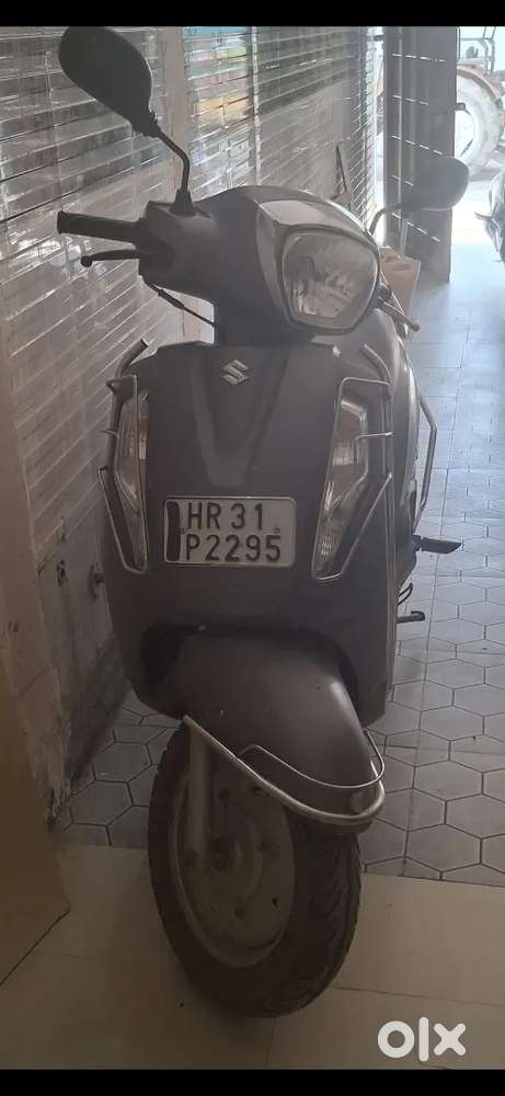 All original parts,32000rs.