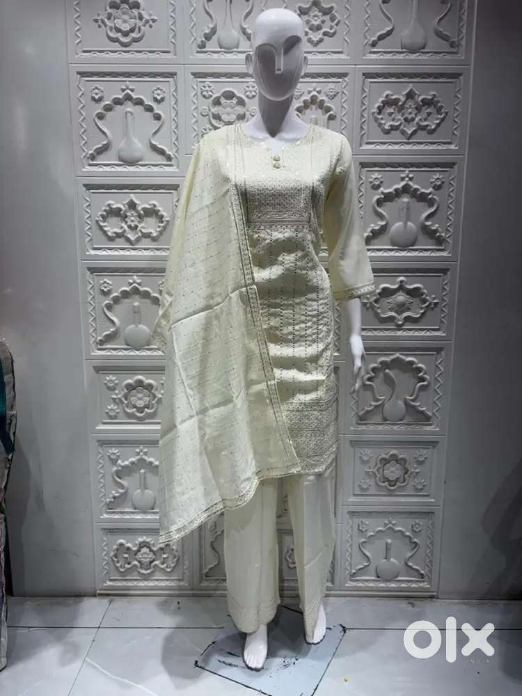 WOMEN KURTI SET