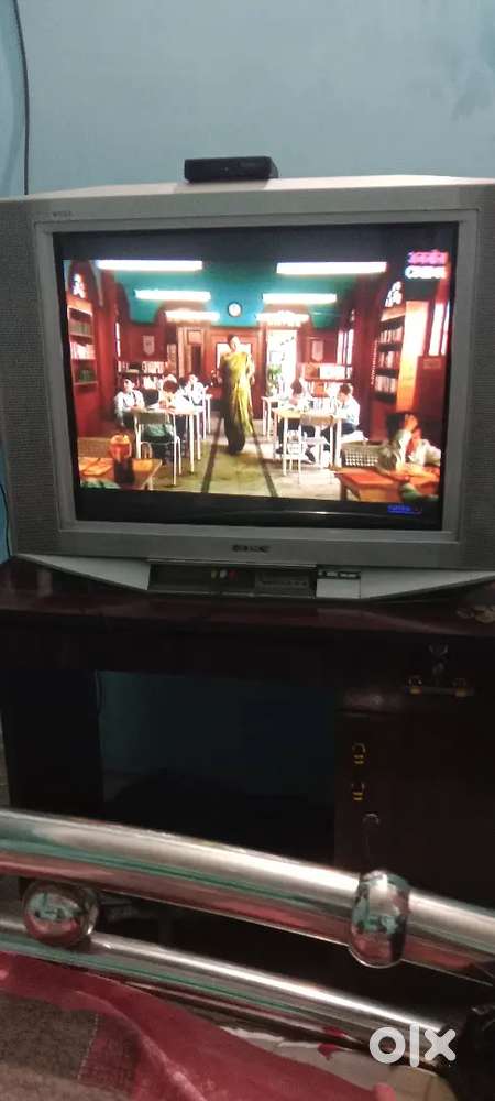 Sony TV 29 inchi