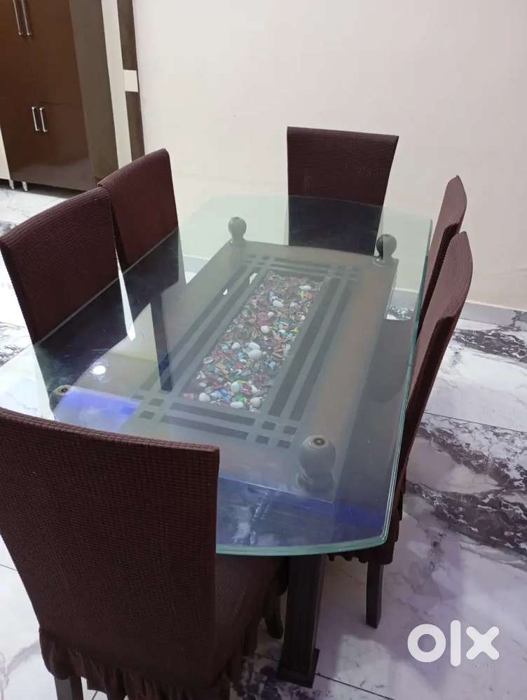 Sale! Sale! Sale! (6 seater dining)