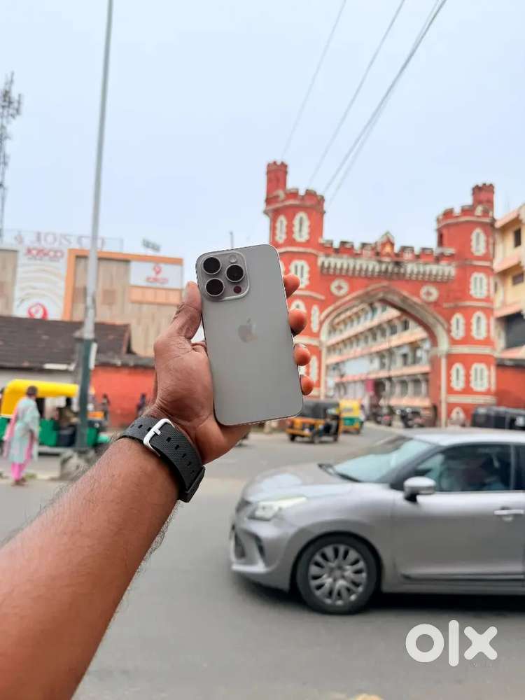 IPHONE 15 PRO 128 GB 87 BH NATURAL TITANIUM