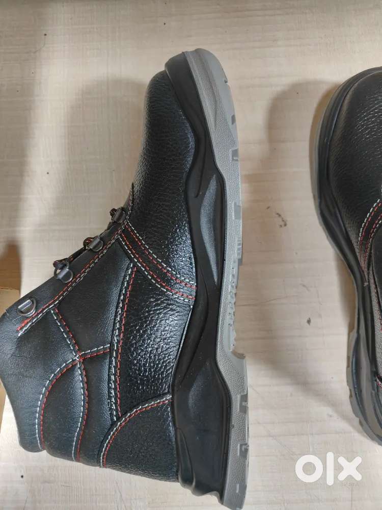 Boot shoes