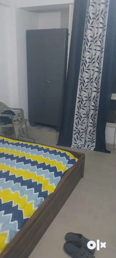 Need one flatmate full furnished room with attach washroom or balcony