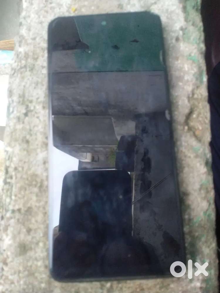 6GB Ram 128 GB