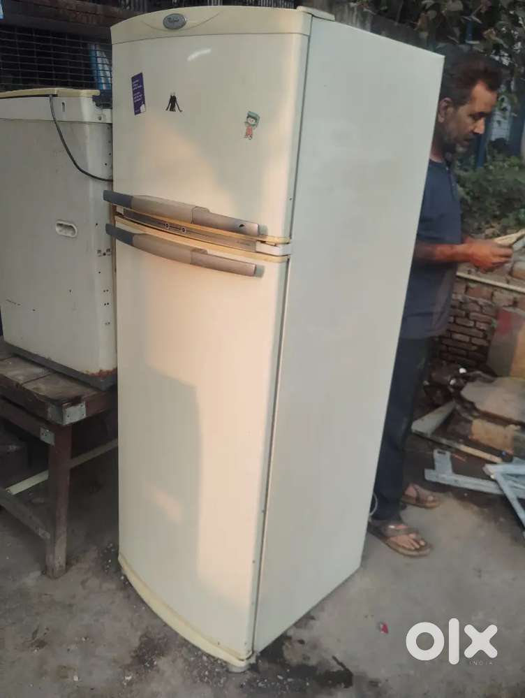I have a whirlpool double door fridge fully child condition.360 LTR