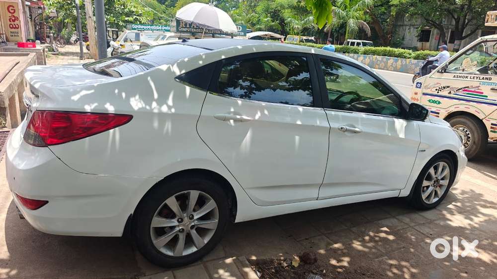 Hyundai Verna CRDi 1.6 SX, 2013, Diesel