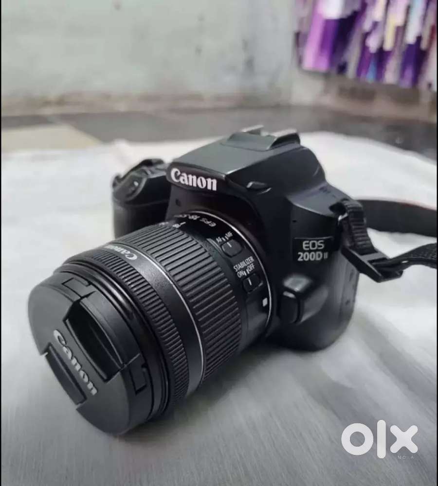 Canon EOS 200D!!