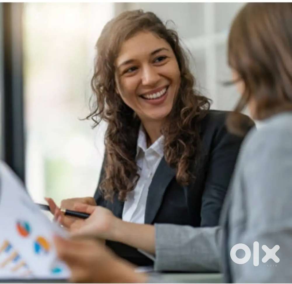 Lady Project incharge cum devoloper