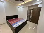 Female flatmate required urgenty