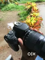 Canon EOS 200d