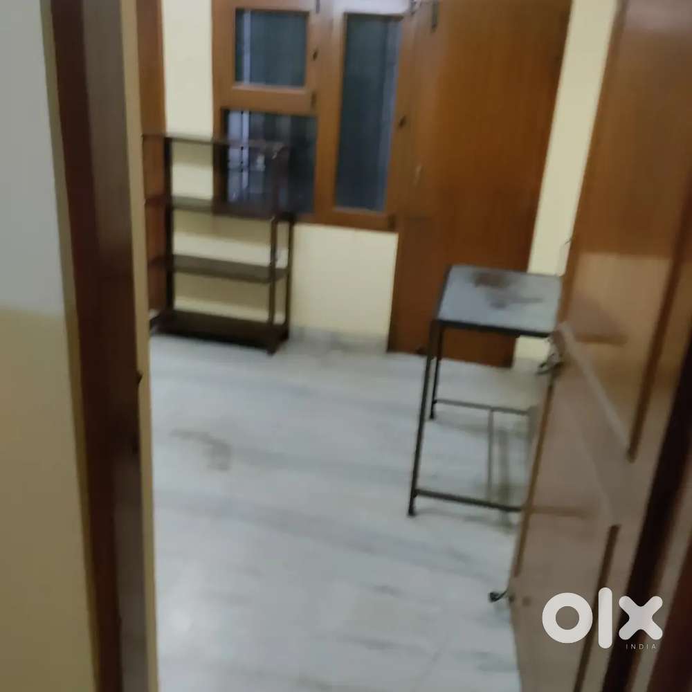 Near durgapura B 2 bye pass for girl room with kitchen and toilet