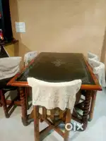 Dinning table ( pure sagon)