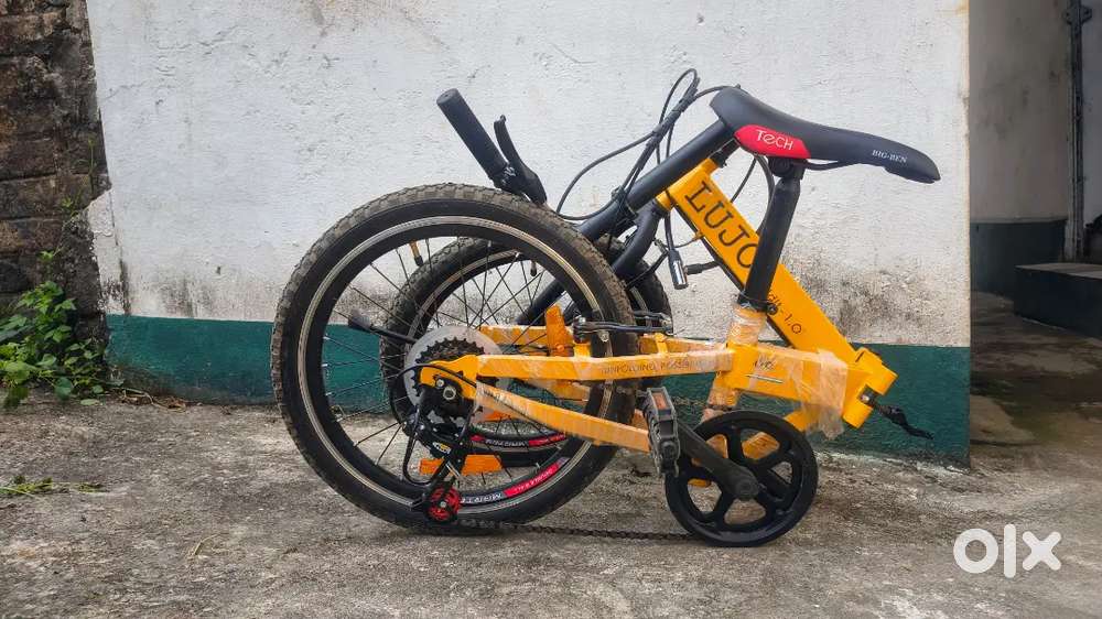 Lujo , completely foldable bicycle