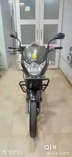 8885km runned suzuki gs150r 6 gear ist owner good  condition  no work