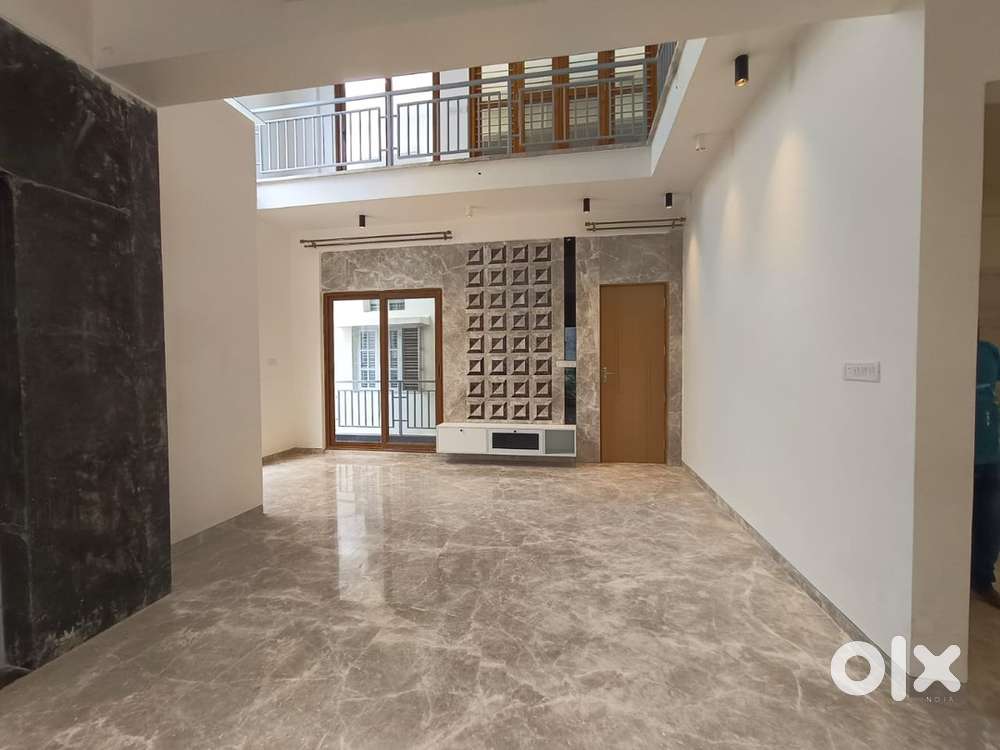 3BHK Duplex House available in Hsr Layout for lease ready to move