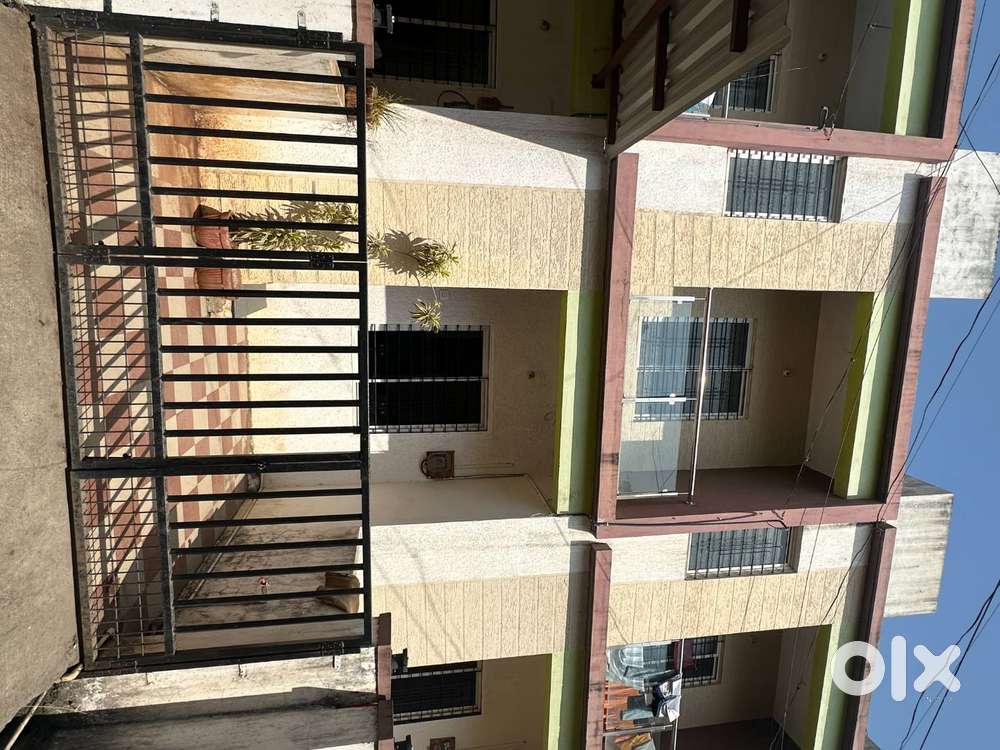 2 BhK Specious & Peaceful Row Bungalow