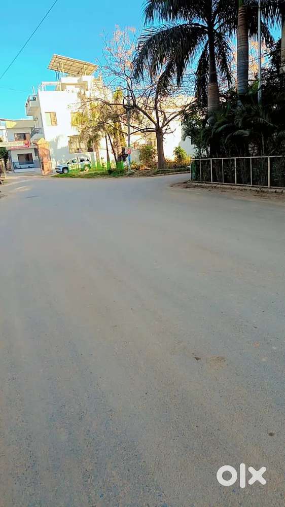 Plot for sale 150sqyds Sector 115 happy home kharar landra road