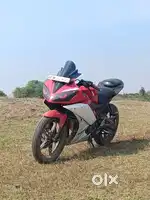 Yamaha R15 V2 Good condition no repairs papers also have