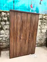 Brand new 3 door wardrobe (free delivery)