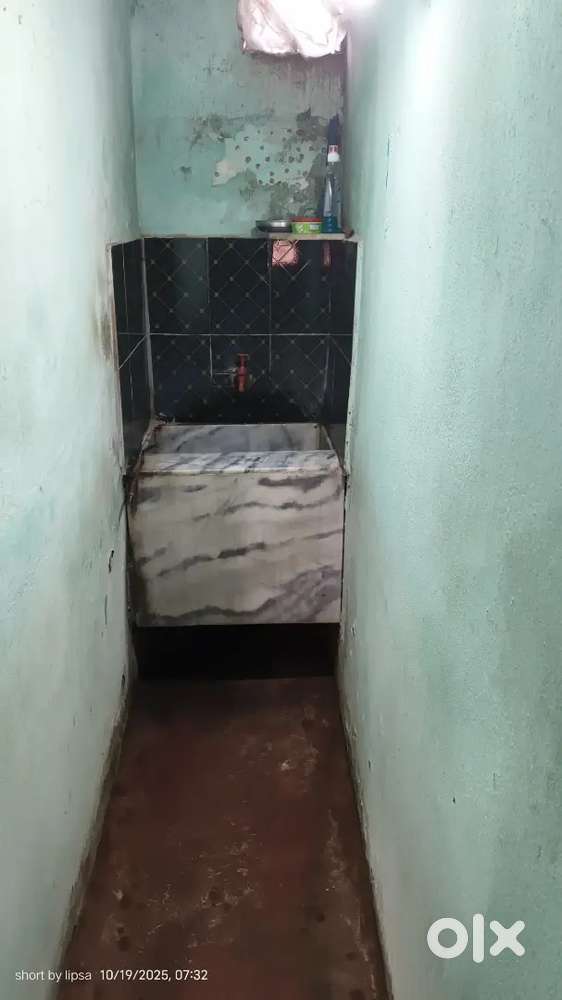 1 bhk room, kitchen ,Latin bathroom,balkuni attach