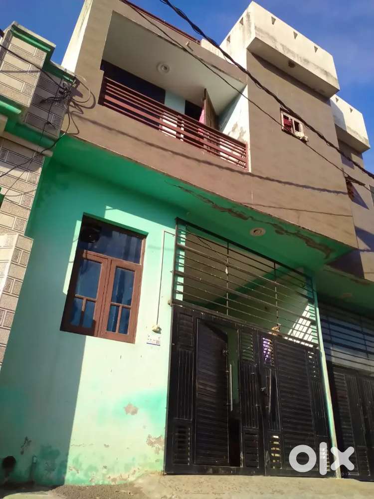 Double storied house