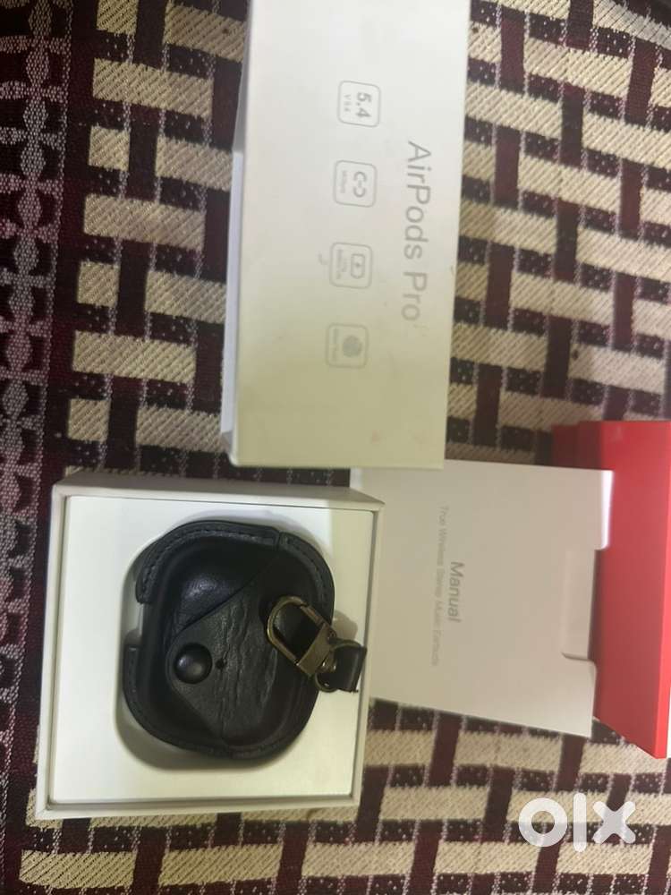 Air Pods Pro Sec Generation & One Plus buds 3