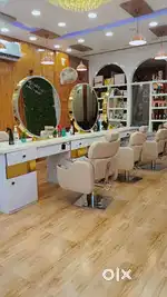 Unisex Salon for sale