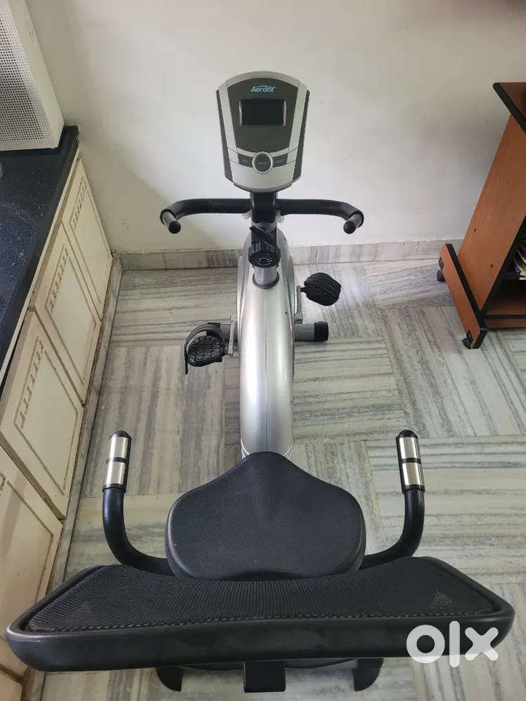 Aerofit exercise cycle