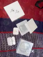 Apple air buds