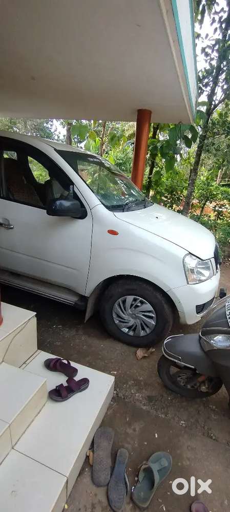 Mahindra Xylo 2012