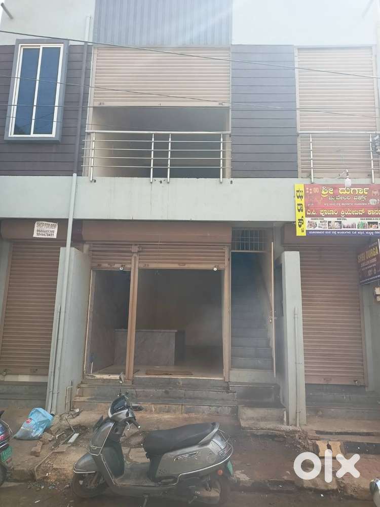 Shop for rent Anchatgeri Oni oop ratan khana wali