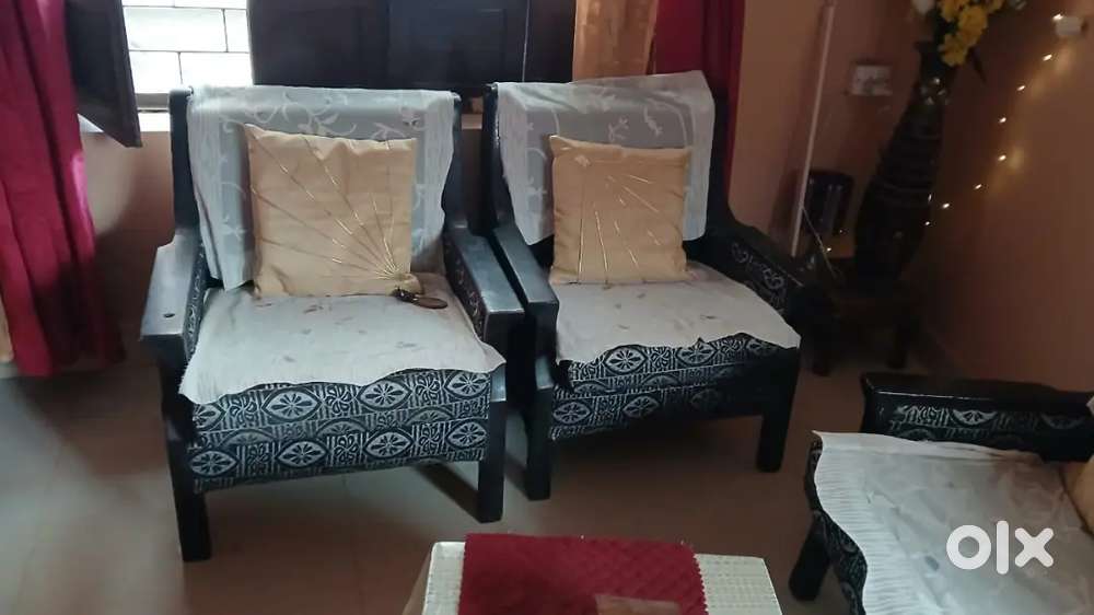 Sofa set four years old