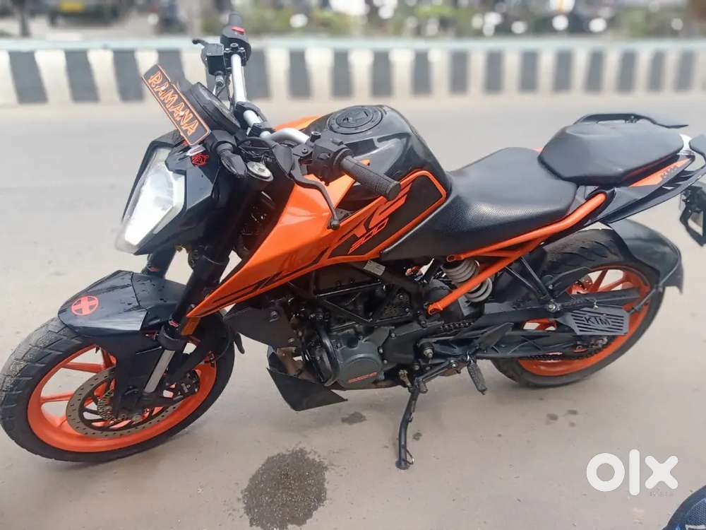 Showroom track and good condition