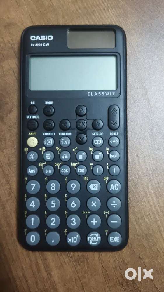 Casio fx-991 CW  scientific calculator