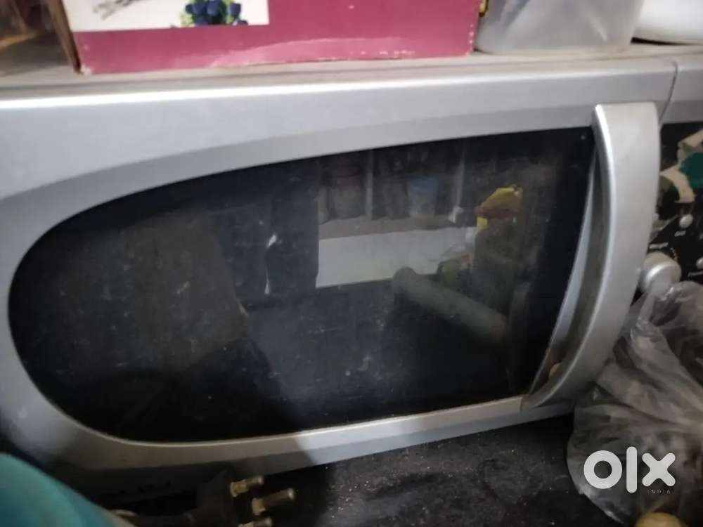 Oven in good condition