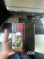 Samsung galaxy Z fold 3
