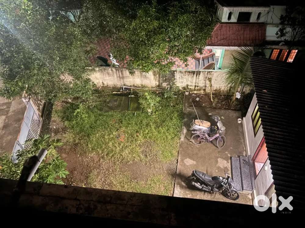 5 cent land with newly built sheet house