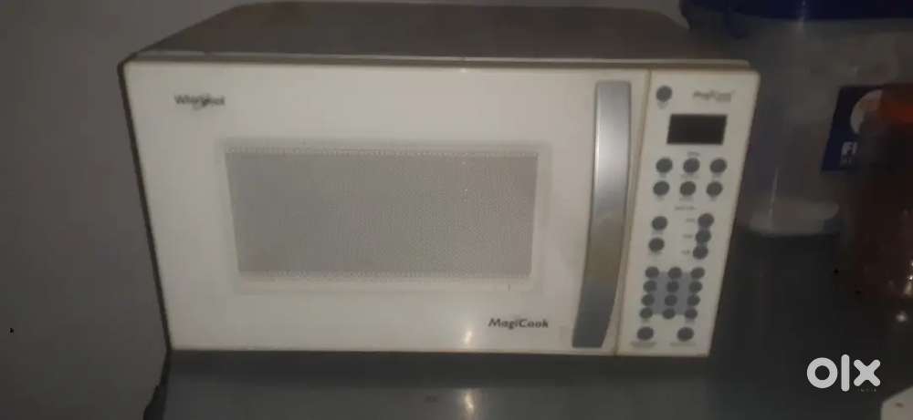 Microwave oven