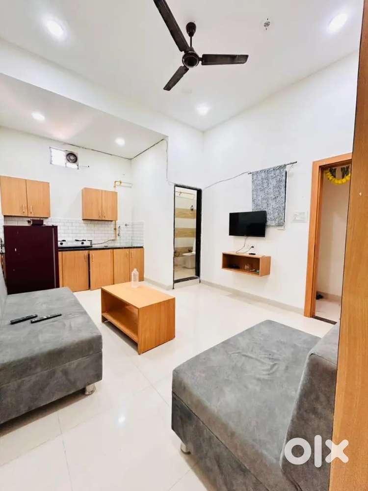 Luxurious 1BHK fully furnished flat for rent in Tulsi Nagar