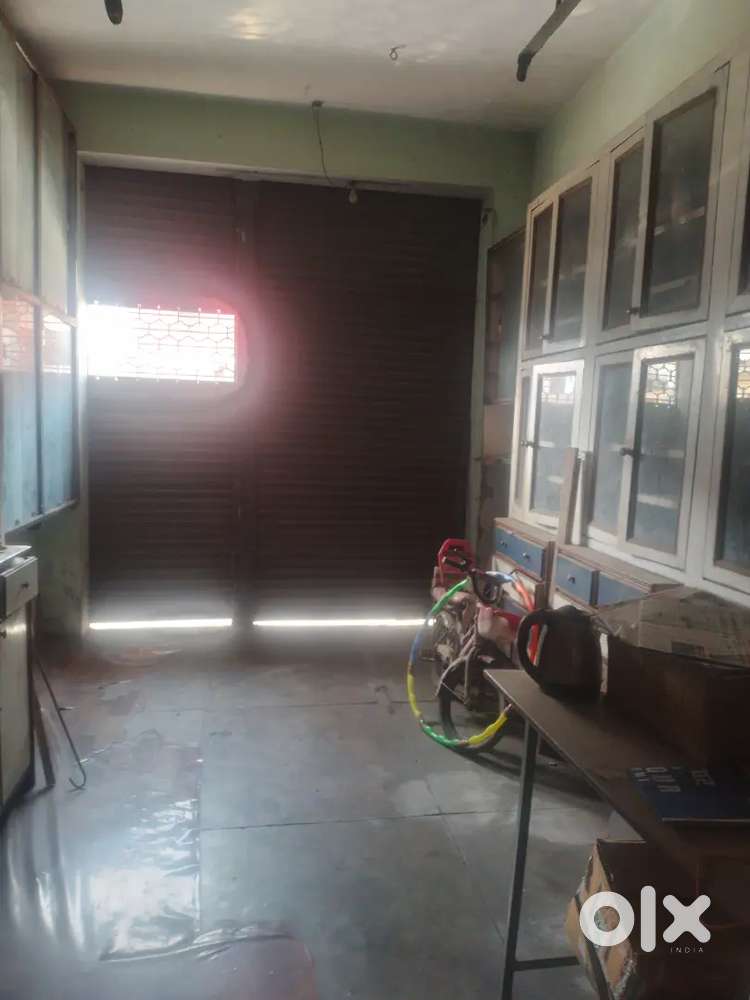 House space ground floor for bank /office