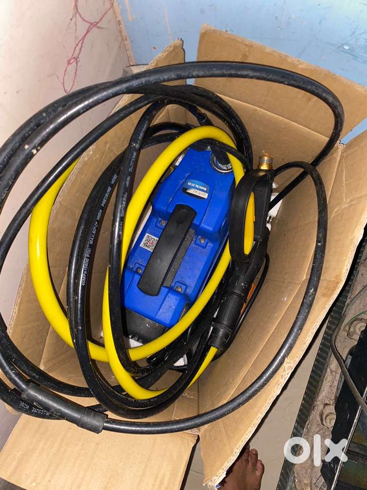 water washing pressure washer for bikes and cars