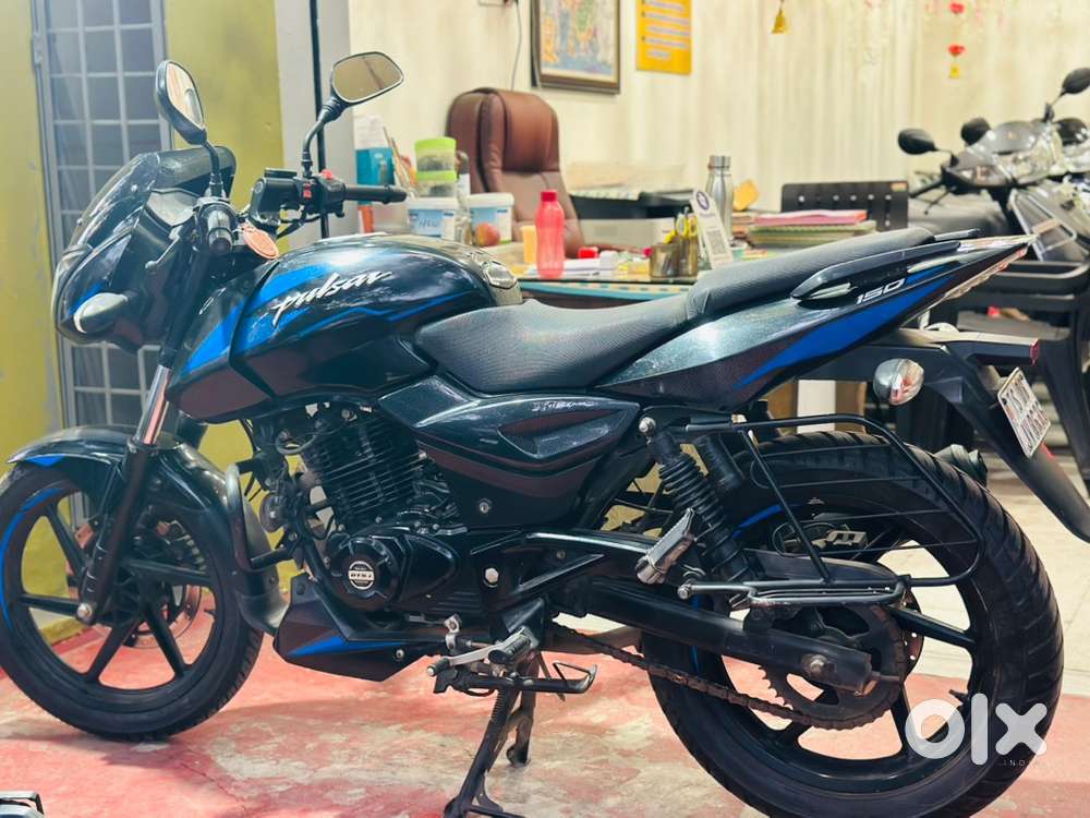 Bajaj Pulsar150Cc Dual Disc Less Usage Excellent Condition