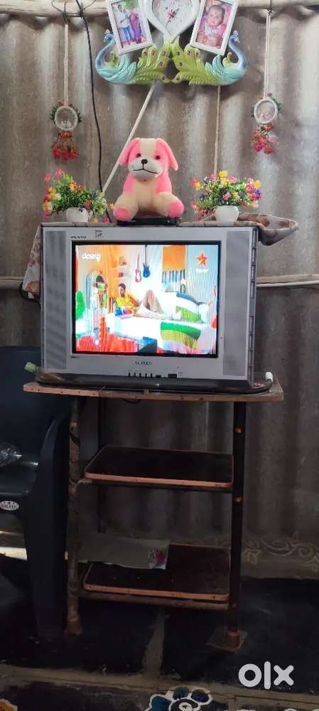 SAMSUNG OLD TV
