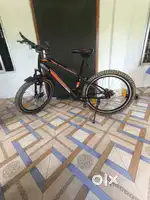 Avon Orbita Cycle – Disc Brakes, Good Condition, Free seat cover