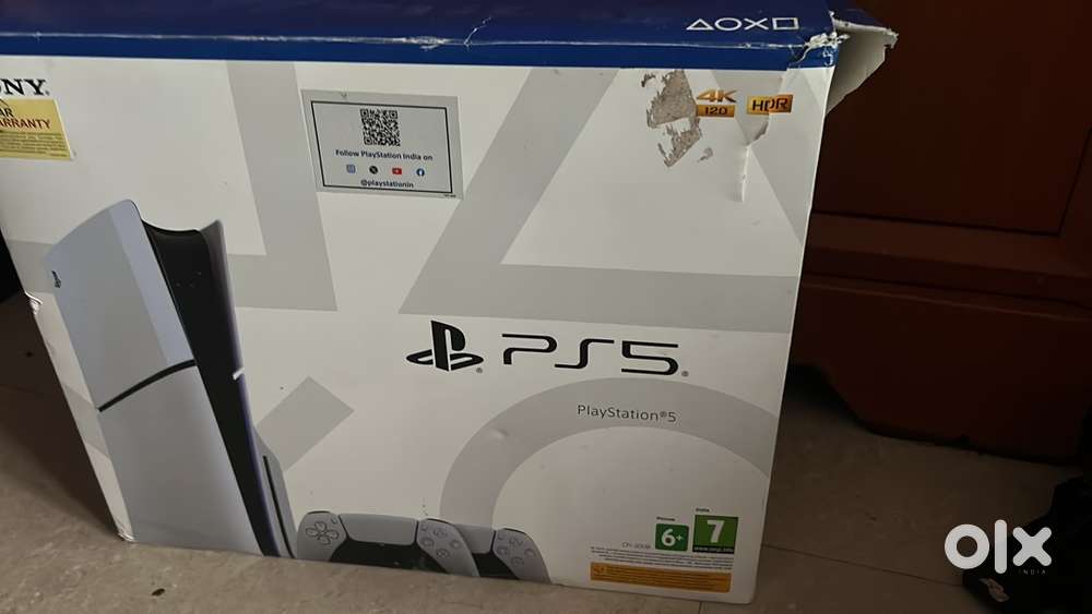 PS5 Slim warranty till April 2026