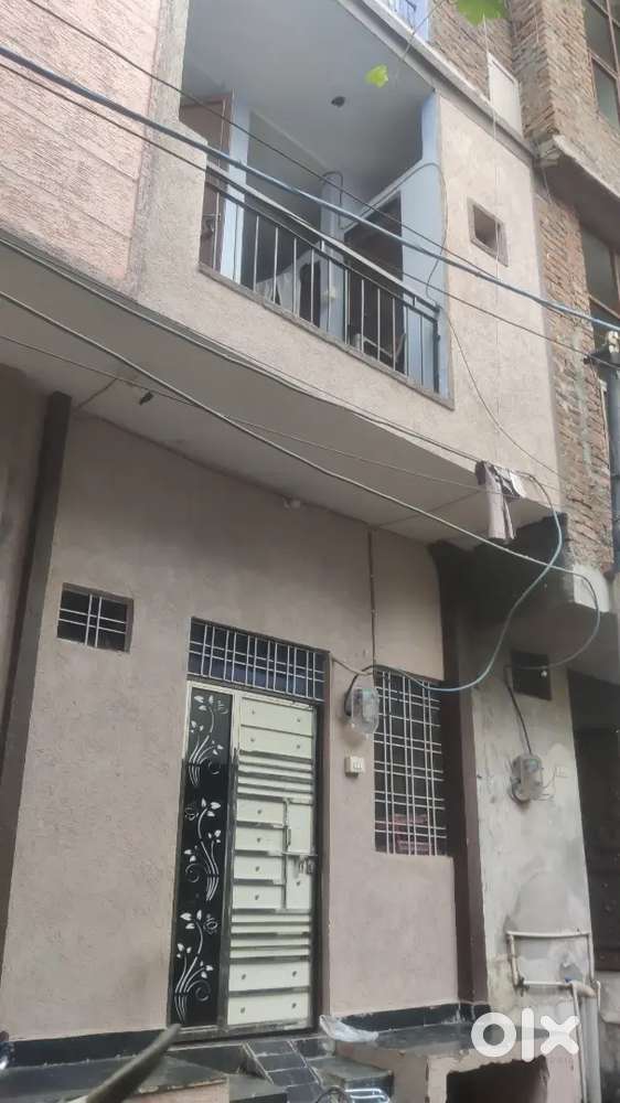 Nearby Gobriya Bawdi Circle, Makaan available for sell